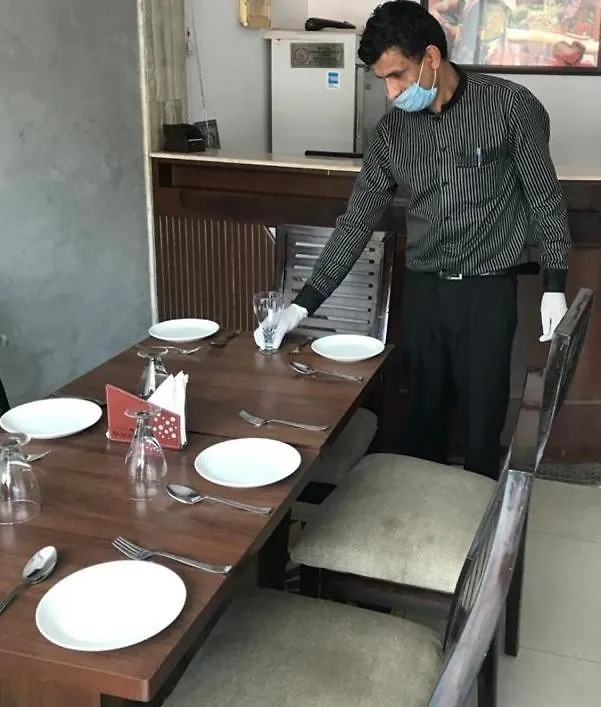 Hotel Saptagiri New Delhi India