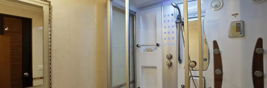 Hotel Saptagiri New Delhi 3*,