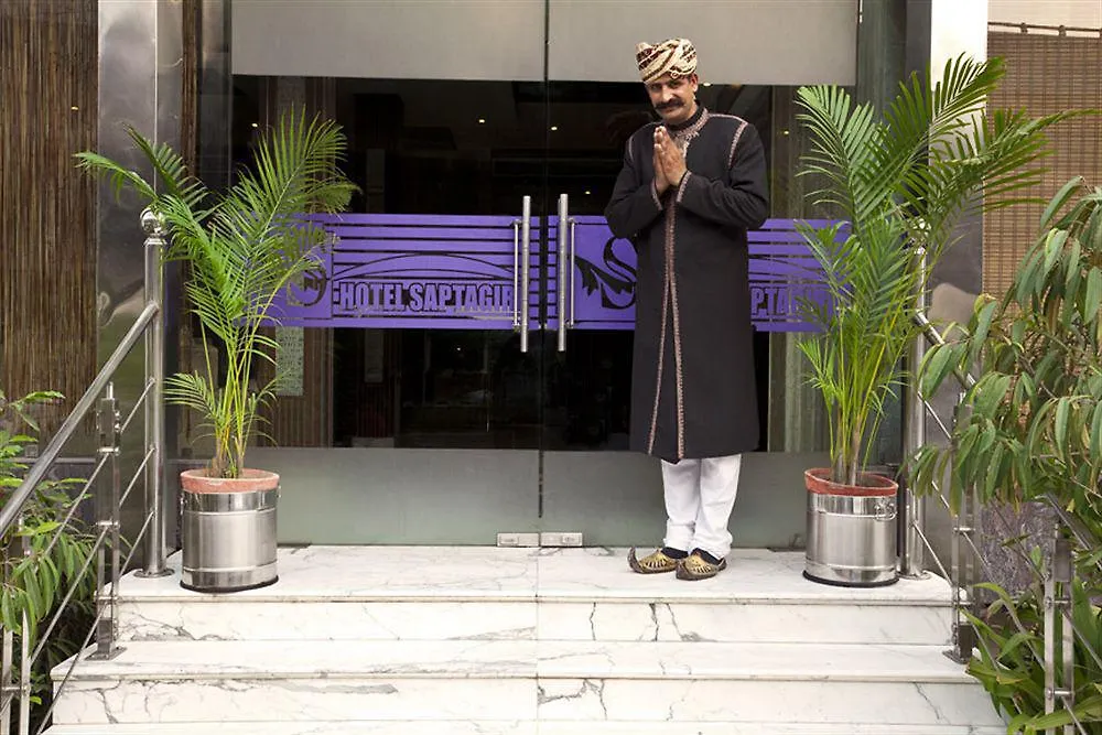 Hotel Saptagiri New Delhi 3*,